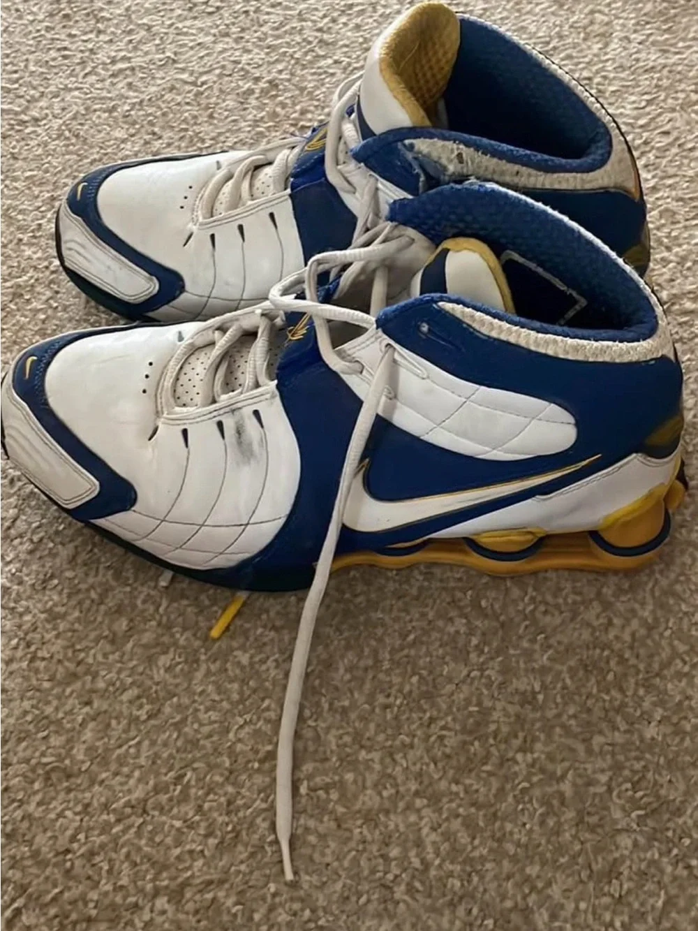 Nike Shox VC 5 Vince Carter White Blue Gold Men’s Size 8.5 Basketball Shoes